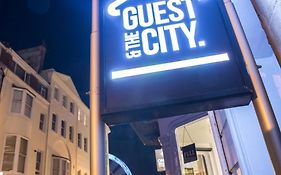 Guest And The City